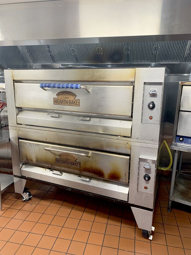 Downtown Portland Restaurant Lease Opportunity: 5 NW 5th Ave, Portland, OR 97209